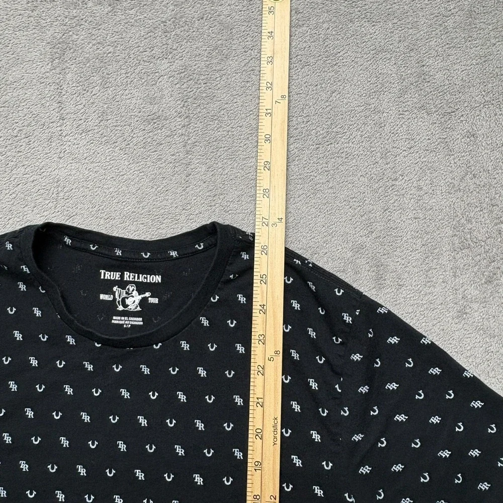 True Religion All Over Print T Shirt Mens Small Black‎ Short Sleeve Crew